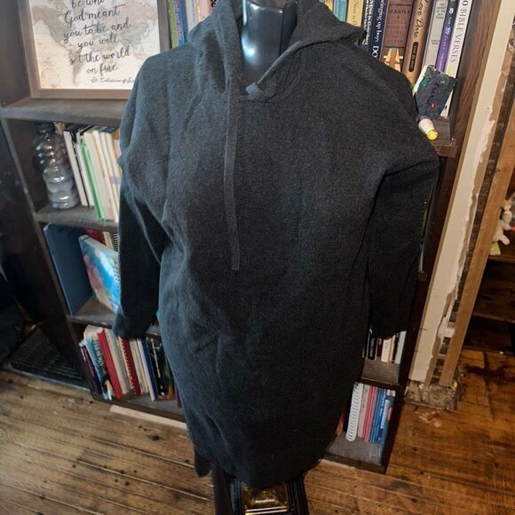 Madewell charcoal minimalist elevated basics hooded sweater dress - Picture 2 of 4
